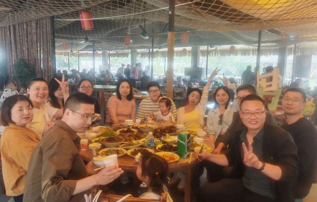 凝心聚力，“鄉”約美好丨新求精鋼鐵團建活動